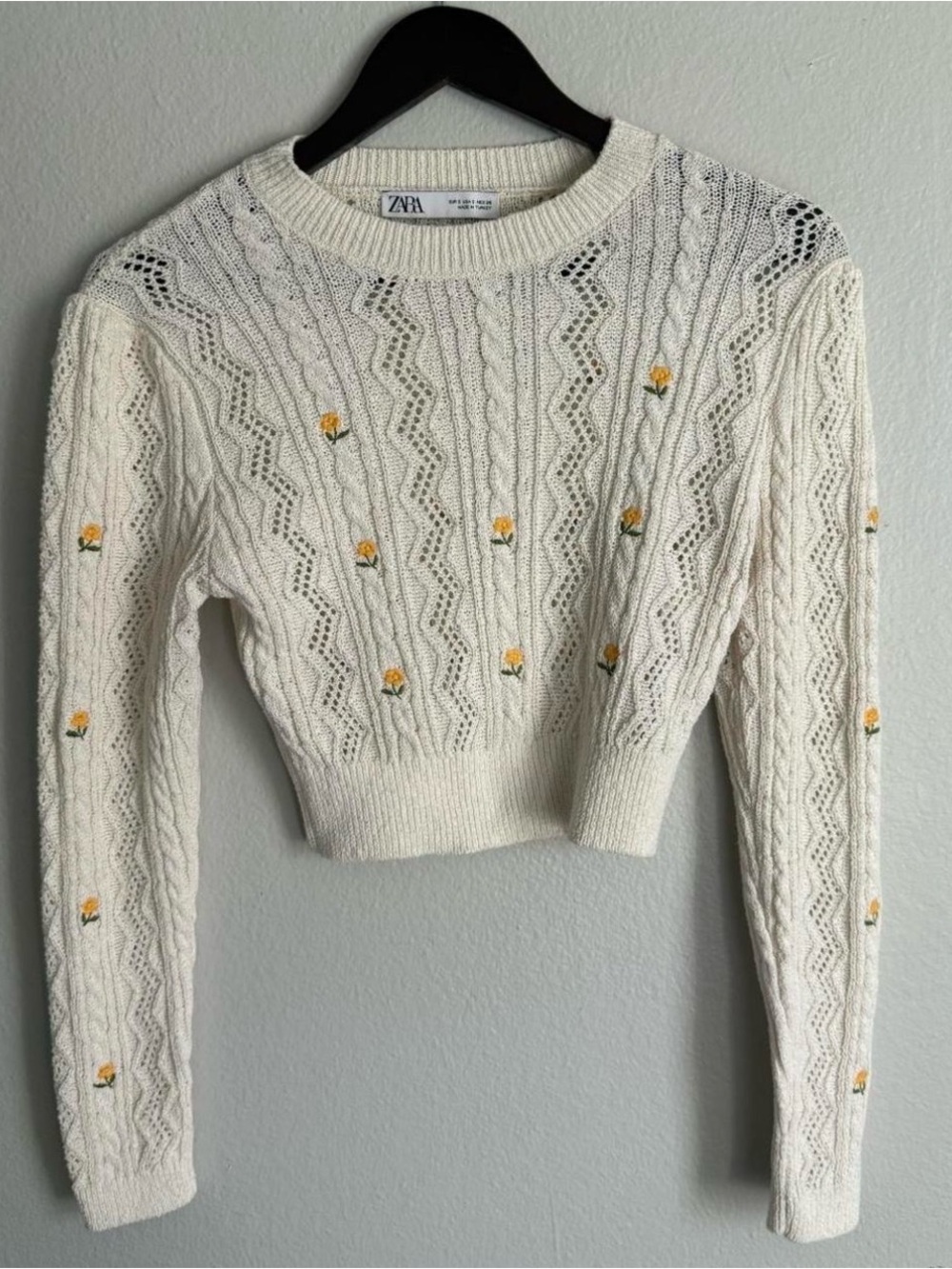 ZARA Cream Crewneck Cable Knit Sweater with Yellow Floral Embroidery